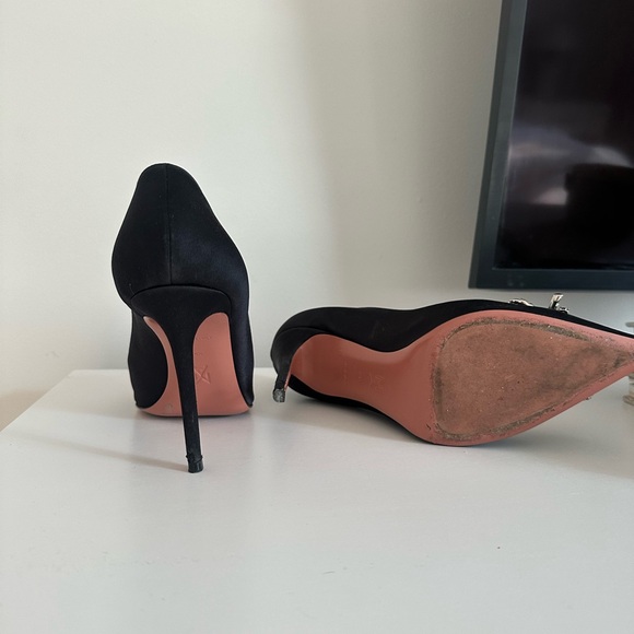 Amina muaddi Rosie crystal-embellished satin pumps - Picture 2 of 5